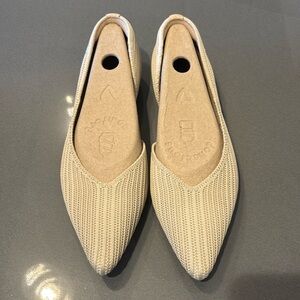 Vivaia Flats Shoes